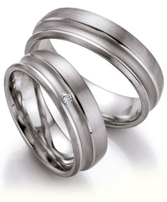 585 Weissgold, seidenmatt / poliert,  Nowotny-Collection Ruesch Oro blanco - Los anillos de boda