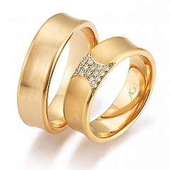 4,  August Gerstner Rosegold