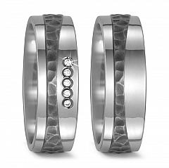 Made in Germany, 2.3 mm, gehämmert, 7 mm, 2 aussen gerade/innen bombiert, Diamant, 0.05 ct,  Titan Factory Bicolor