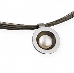 Ernstes Design Anhänger
