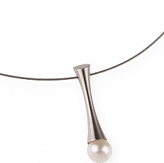 Ernstes Design Ketten-Collier