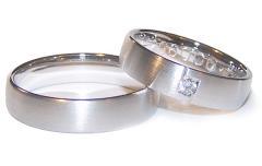 585 Weissgold, seidenmatt,  Bruno Mayer Classic wedding Rings