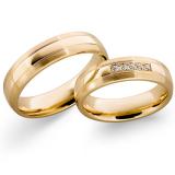 Marrying 750 Rosegold, 5,50 mm Breite, feinmattiert und poliert, 5 Brillanten0,075 ct. Tw/Vsi			(optional),