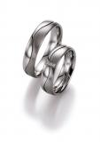 Friendship Rings 925 Silber, 5,50 mm Breite, seidenmatt / poliert, 3 Brillanten 0,03 ct. W/SI,