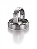 Friendship Rings 925 Silber, 6,00 mm Breite, seidenmatt / poliert, 3 Brillanten 0.03 ct. W/SI in einer eckigen Fassung,
