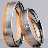 Marrying 585 Weiss-Rotgold, 5,00 mm Breite, seidenmatt, 1 Brillant 0,035 ct W/SI,