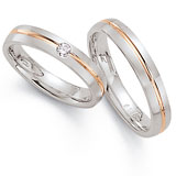 Marrying 585 Weiss-Rotgold, 4,0 mm Breite, seidenmatt / poliert, 1 Brillant 0,07 ct TW/SI,