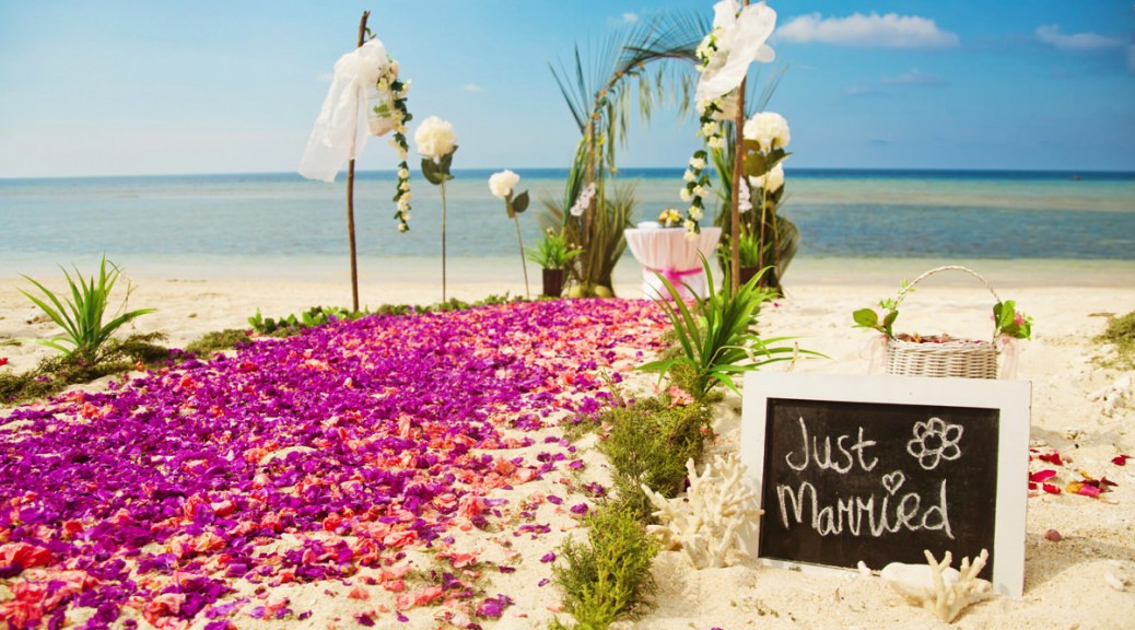 Hochzeit am Strand – was muss man beachten?